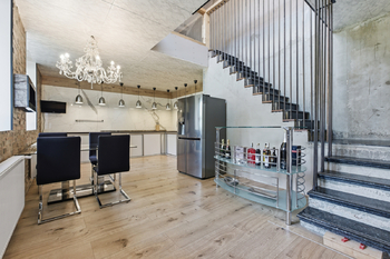 Prodej nájemního domu 378 m², Oleška