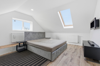 Prodej nájemního domu 378 m², Oleška