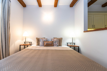 Pronájem bytu 1+kk v osobním vlastnictví 33 m², Praha 7 - Troja