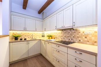 Pronájem bytu 1+kk v osobním vlastnictví 33 m², Praha 7 - Troja