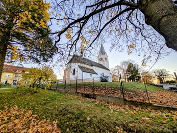 obec - kostel ... - Prodej pozemku 3598 m², Jiřice