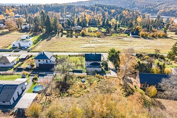 Prodej pozemku 1096 m², Jevany