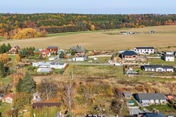 Prodej pozemku 1096 m², Jevany