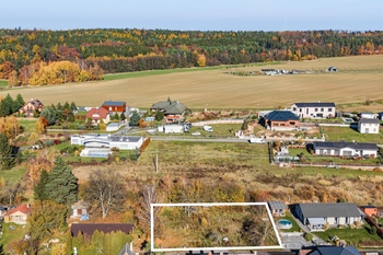 Prodej pozemku 1096 m², Jevany