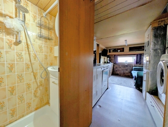 uvnitř ... - Prodej pozemku 582 m², Kochánov