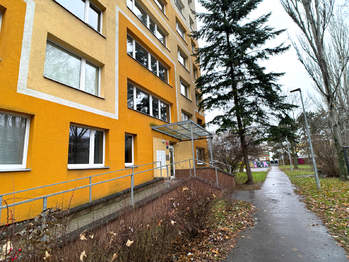 Pronájem bytu 1+kk v osobním vlastnictví 30 m², Praha 9 - Prosek