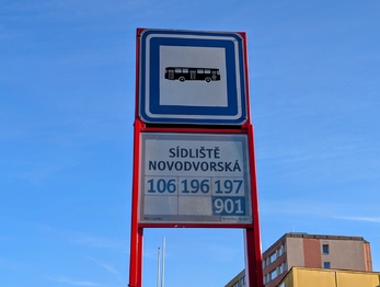 170 m od domu ... - Prodej bytu 3+1 v osobním vlastnictví 71 m², Praha 4 - Lhotka