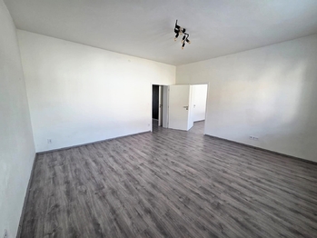 Prodej nájemního domu 226 m², Slavkov u Brna