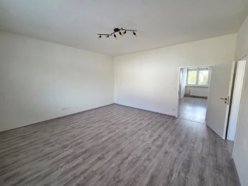 Prodej nájemního domu 226 m², Slavkov u Brna