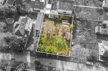 Prodej pozemku 723 m², Praha 9 - Újezd nad Lesy