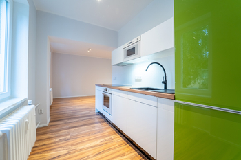 Kuchyně - Pronájem bytu 2+1 v osobním vlastnictví 54 m², Kolín