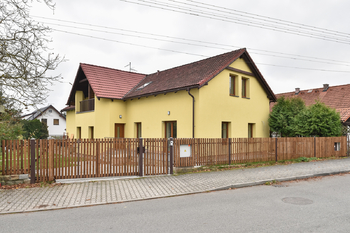 Dům - Pronájem domu 130 m², Zruč-Senec 