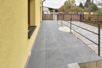 Terasa - Pronájem domu 130 m², Zruč-Senec