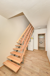 Chodba v přízemí - Pronájem domu 130 m², Zruč-Senec