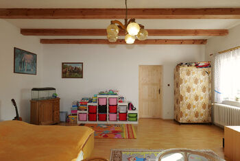 Čp. 13 - pokoj v přízemí - Prodej zemědělského objektu 251 m², Staré Sedlo