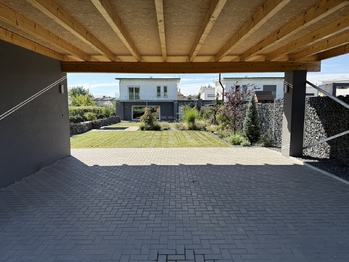 kryté stání - Prodej domu 135 m², Ostrava