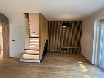 část obývacího pokoje - Prodej domu 135 m², Ostrava