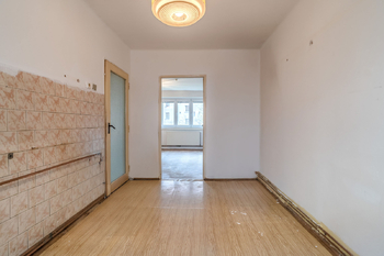 Kuchyně B - Prodej bytu 2+1 v osobním vlastnictví 53 m², Děčín