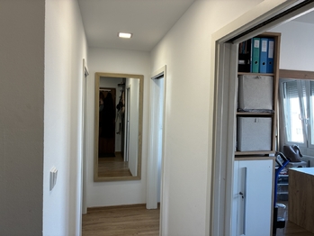 Předsíň - Pronájem bytu 3+kk v osobním vlastnictví 70 m², Kladno