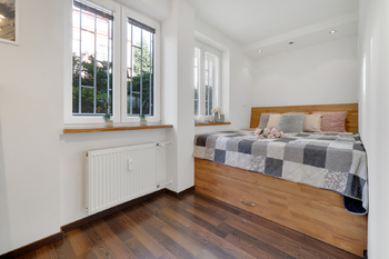 Prodej bytu 3+kk v osobním vlastnictví 70 m², Praha 8 - Troja