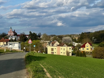 Prodej pozemku 1500 m², Zlín