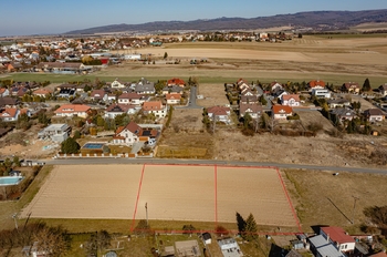 Prodej pozemku 1500 m², Zlín