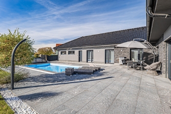 Prodej domu 221 m², Královice