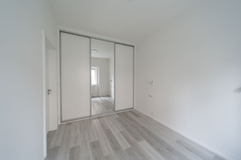 Pronájem bytu 2+kk v osobním vlastnictví 70 m², Praha 8 - Libeň