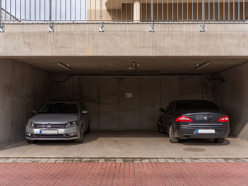 Parkovací stání - Pronájem bytu 2+kk v osobním vlastnictví 70 m², Praha 8 - Libeň