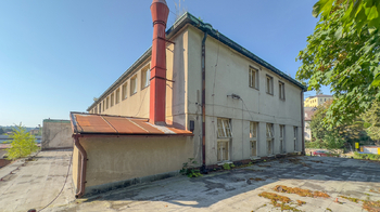 Prodej výrobních prostor 1817 m², Úpice