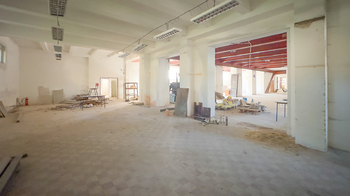 Obchodní prostor - zadní část - Prodej výrobních prostor 1817 m², Úpice
