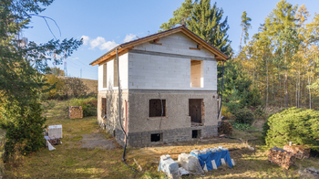 Dům v rekonstrukci - Prodej domu 140 m², Čtyřkoly 