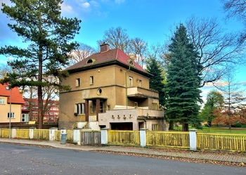 pohled z ulice - Prodej domu 270 m², Duchcov 