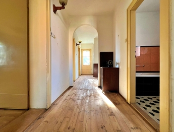 1. patro - Prodej domu 270 m², Duchcov