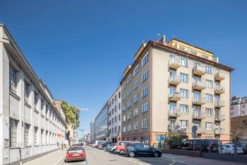 Pronájem bytu 3+kk v družstevním vlastnictví 74 m², Praha 7 - Holešovice