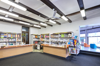 obchodní plochy - Prodej obchodních prostor 2665 m², Lišov