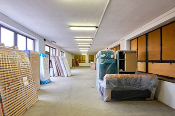 sklady - Prodej obchodních prostor 2665 m², Lišov