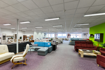 obchodní plochy - Prodej obchodních prostor 2665 m², Lišov