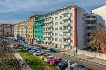 Pronájem bytu 1+1 v osobním vlastnictví 35 m², Praha 4 - Nusle