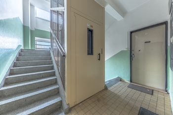 Pronájem bytu 1+1 v osobním vlastnictví 35 m², Praha 4 - Nusle