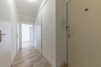 Pronájem bytu 1+1 v osobním vlastnictví 35 m², Praha 4 - Nusle
