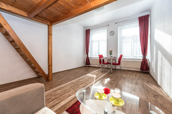 Pronájem bytu 1+1 v osobním vlastnictví 34 m², Praha 7 - Holešovice
