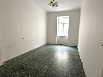 Prodej bytu 2+1 v osobním vlastnictví 61 m², Praha 10 - Vršovice