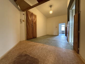 Prodej bytu 2+kk v osobním vlastnictví 62 m², Praha 10 - Vršovice