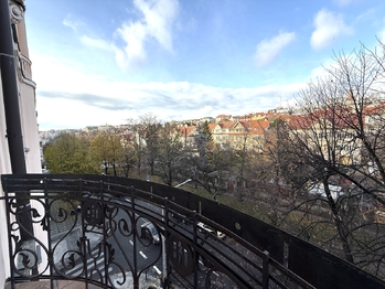 Prodej bytu 1+1 v osobním vlastnictví 48 m², Praha 10 - Vršovice