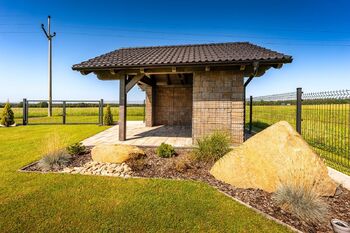 venkovní pergola - Prodej domu 160 m², Mladošovice