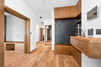 chodba - Prodej domu 160 m², Mladošovice