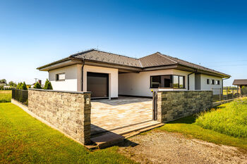 Prodej domu 160 m², Mladošovice