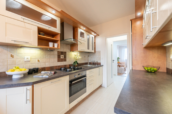 Prodej bytu 4+1 v osobním vlastnictví 79 m², Praha 10 - Hostivař