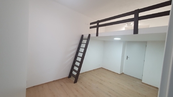 Pronájem bytu 2+1 v osobním vlastnictví 57 m², Praha 3 - Žižkov